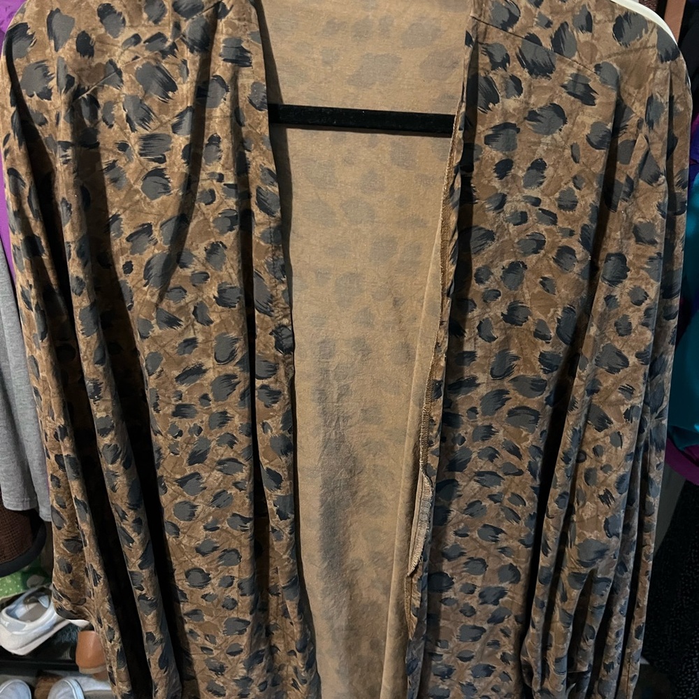 Stylish Leopard Print Women's Cape
